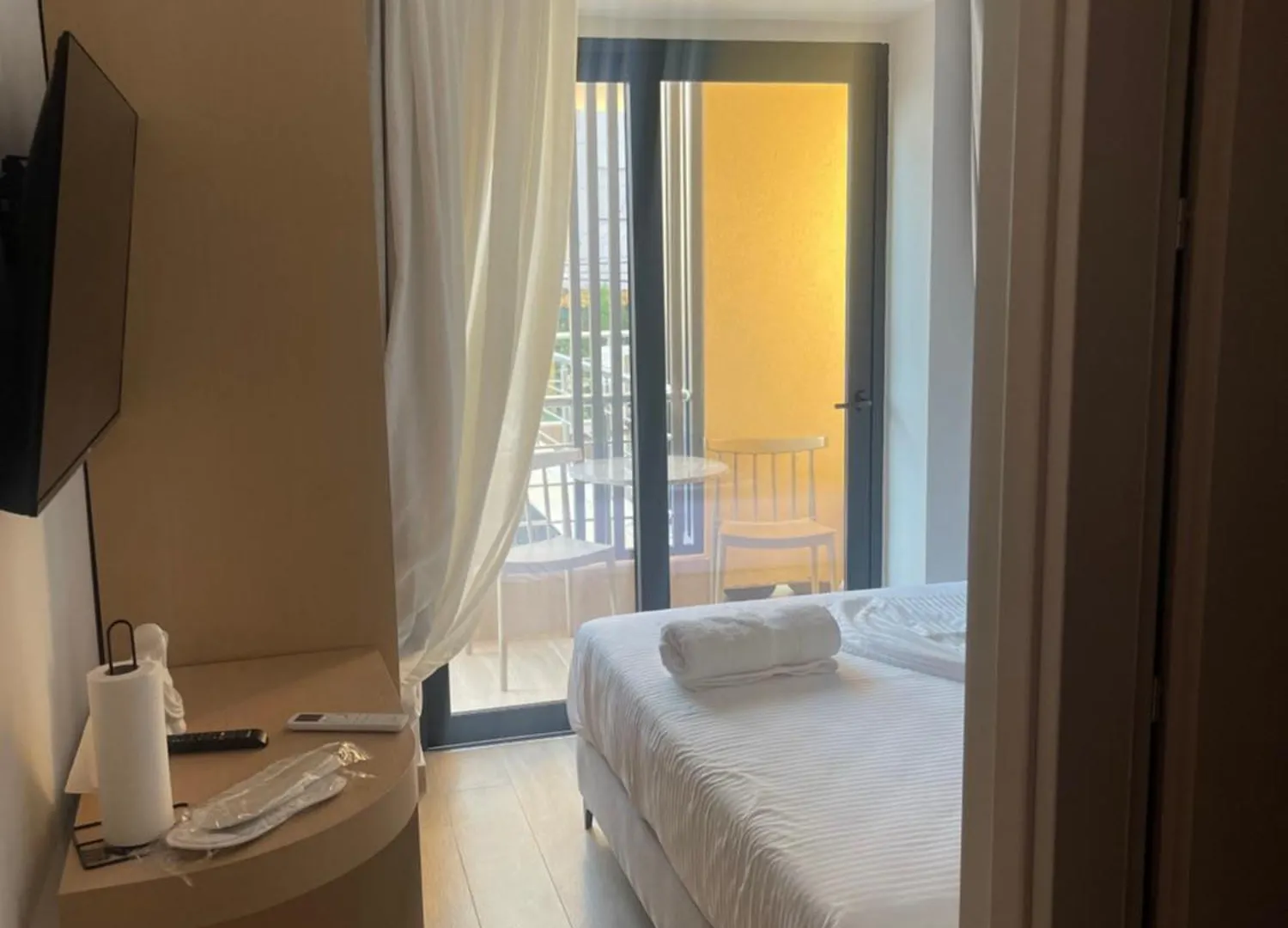 アパート Ionian Blue Apartament 5 ヒマラ アルバニア